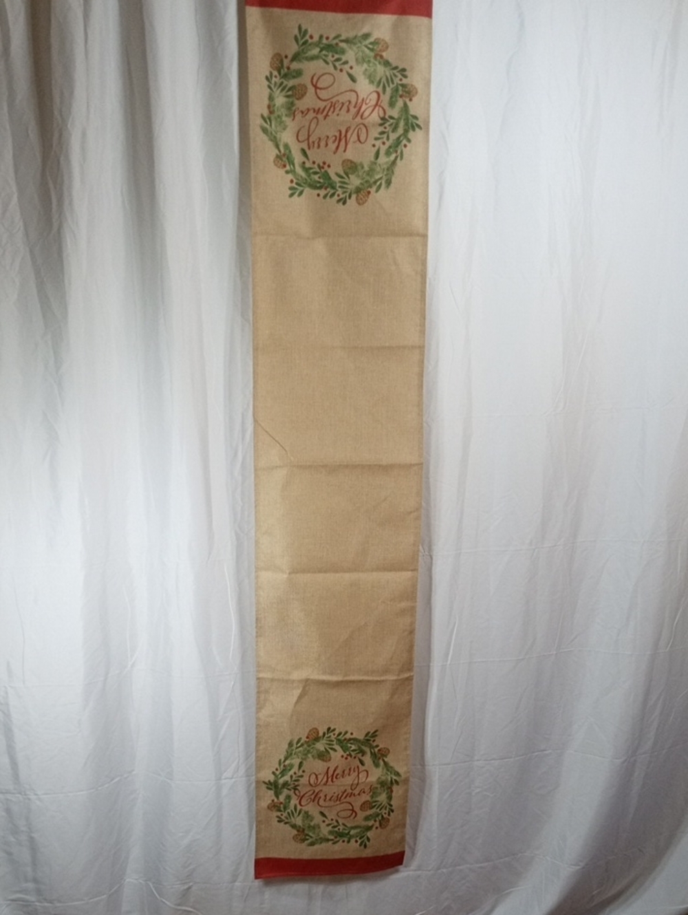Holiday 'Merry Christmas' Burlap Style Table Runner - Red & Green